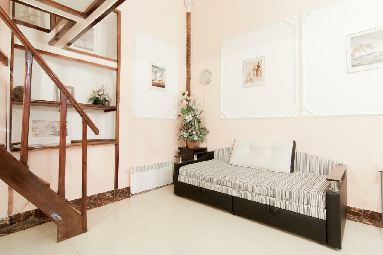 Rent Apartments Grecheskaya 50 Odessa Extérieur photo